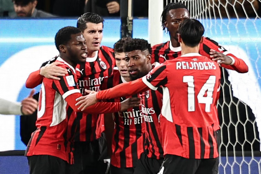Lee más sobre el artículo El AC Milan viene de Benind y vence 2-1 a la Juventus en la final de la Super Sopa Familiar